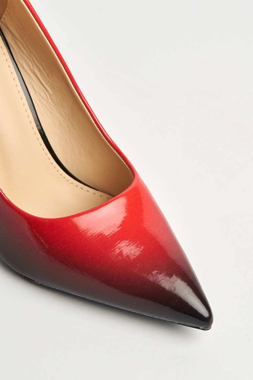 Miss Diva Dua Two Tone Pointed Toe Court Shoes in Red