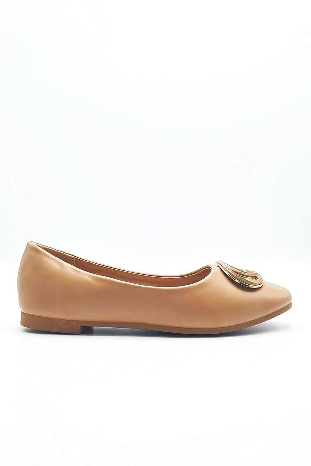 Miss Diva Vittoria Broach Detail Pumps in Nude