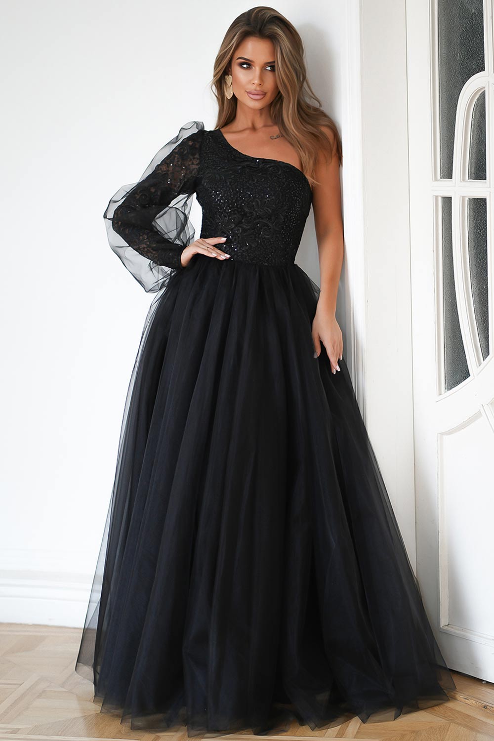 LBD Exclusive Black Blair Prom Dress