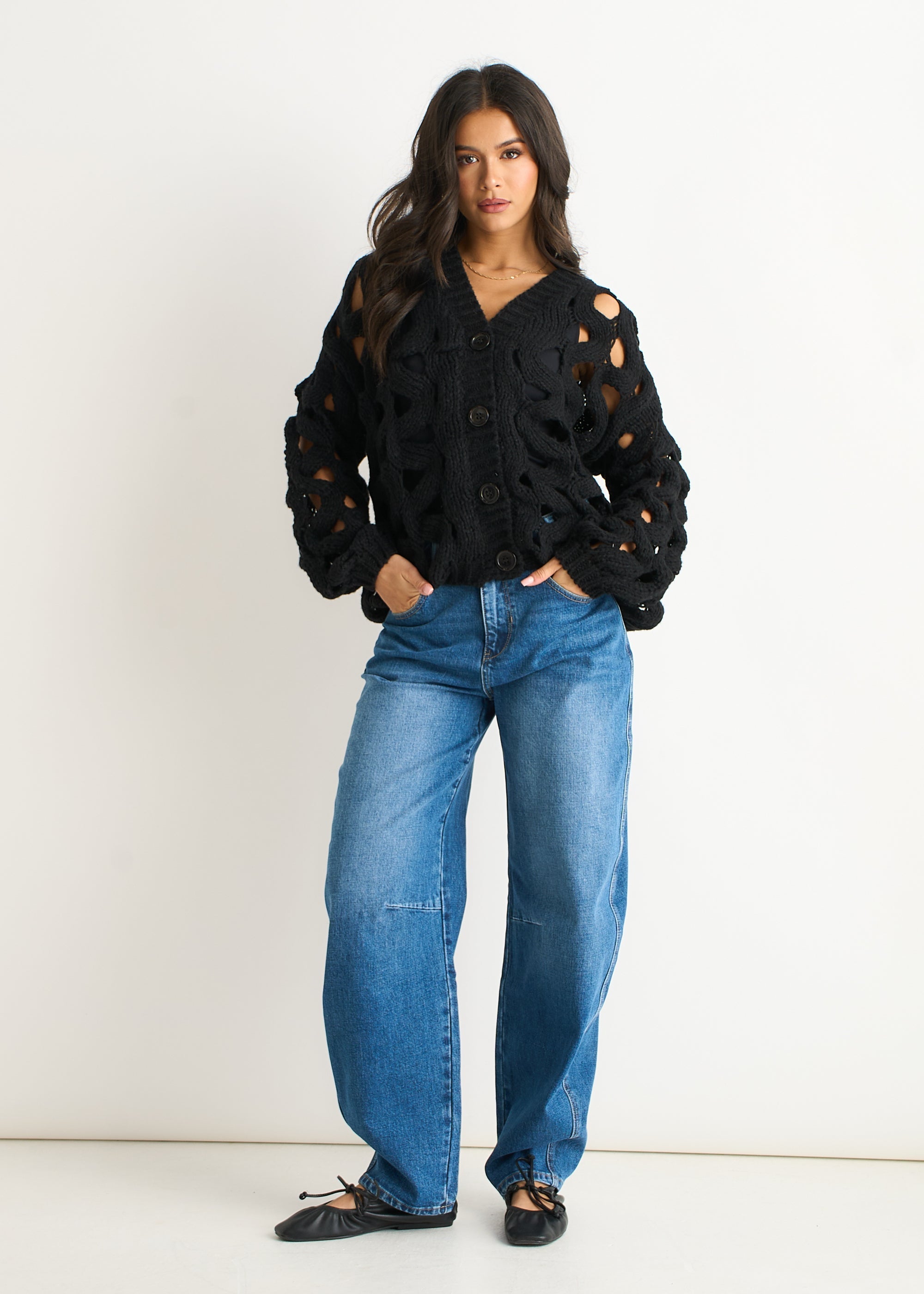 Gini London Black Hollow Chunky Knit Cardigan
