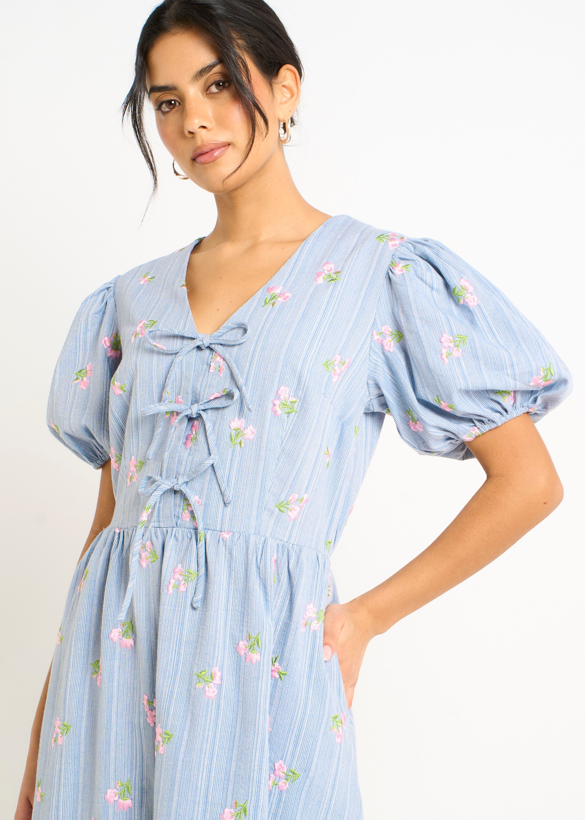 Gini London Blue Cotton Mix Tie Detail Puff Sleeves Midi Dress