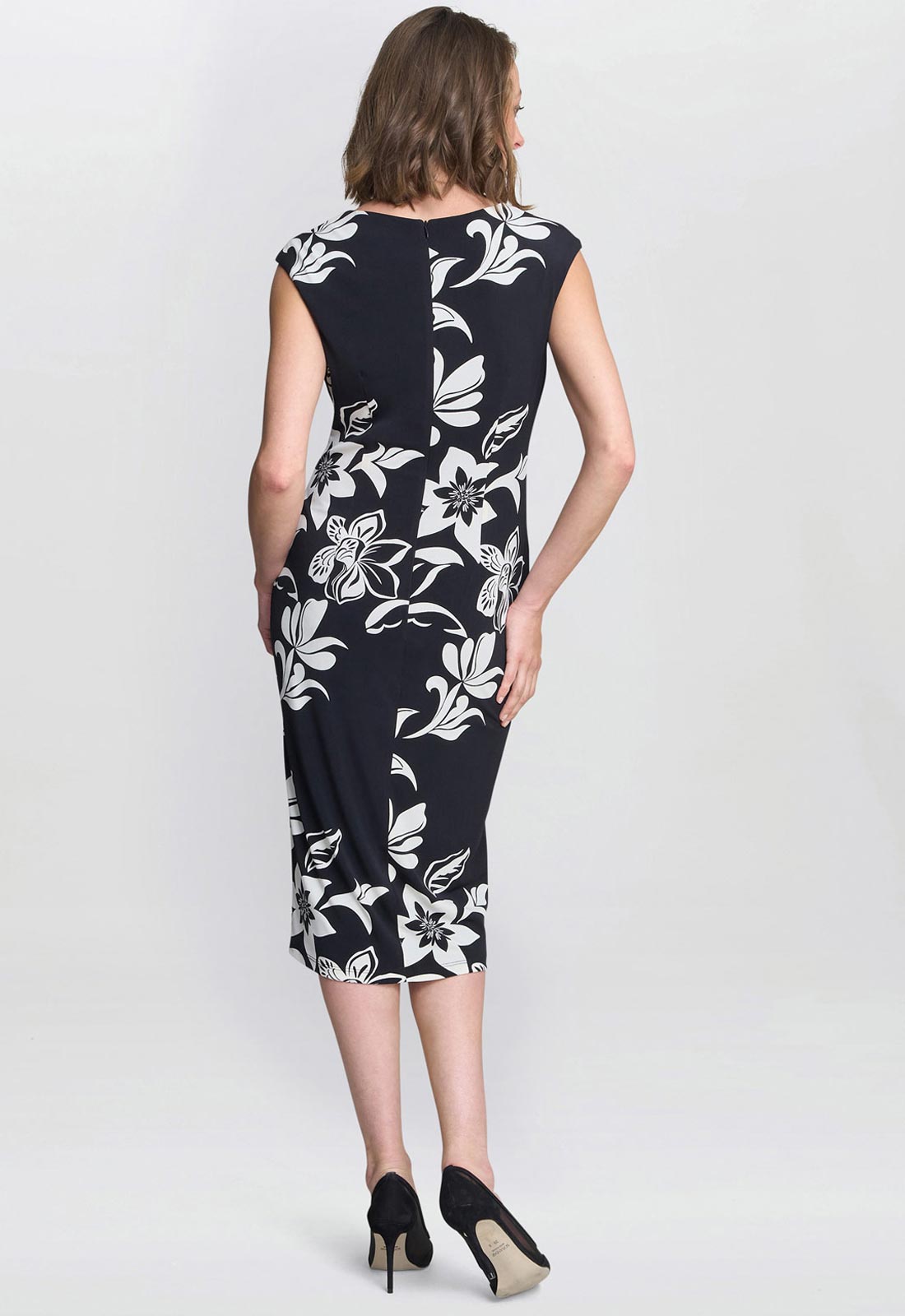Gina Bacconi Marjorie Floral Shift Dress