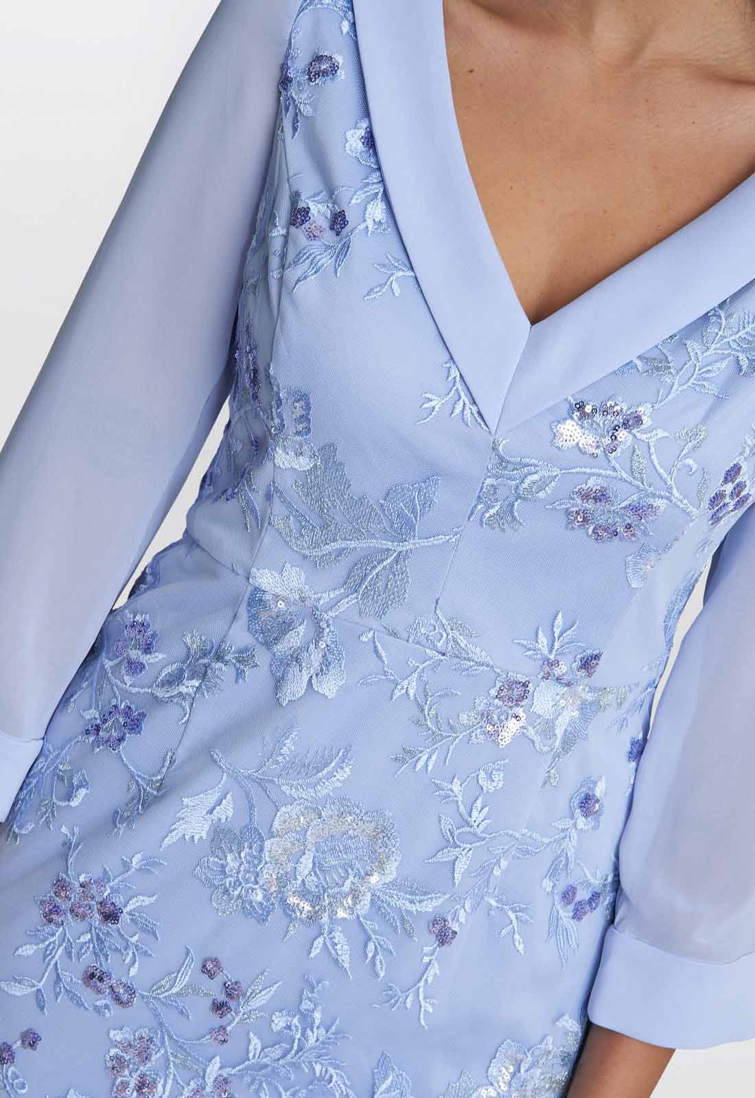 Gina Bacconi Blue Daisy Crepe Dress With Embroidery