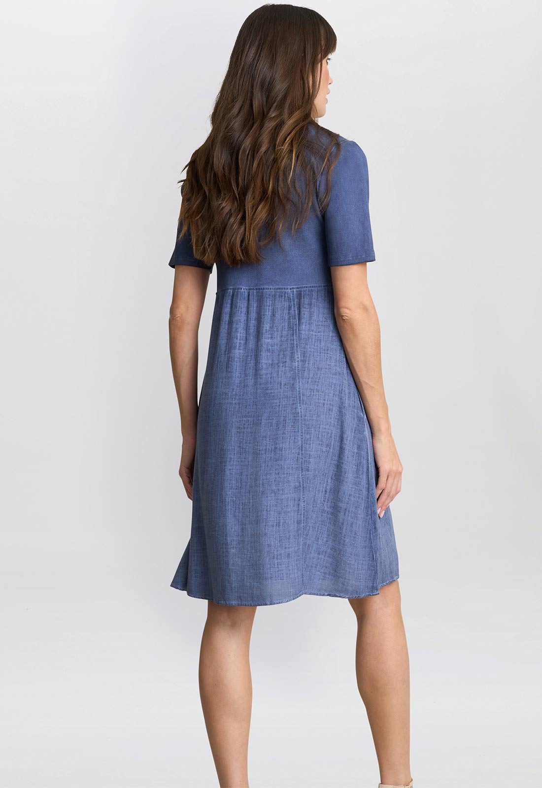 Gina Bacconi Blue Aaliyah Chambray Dress