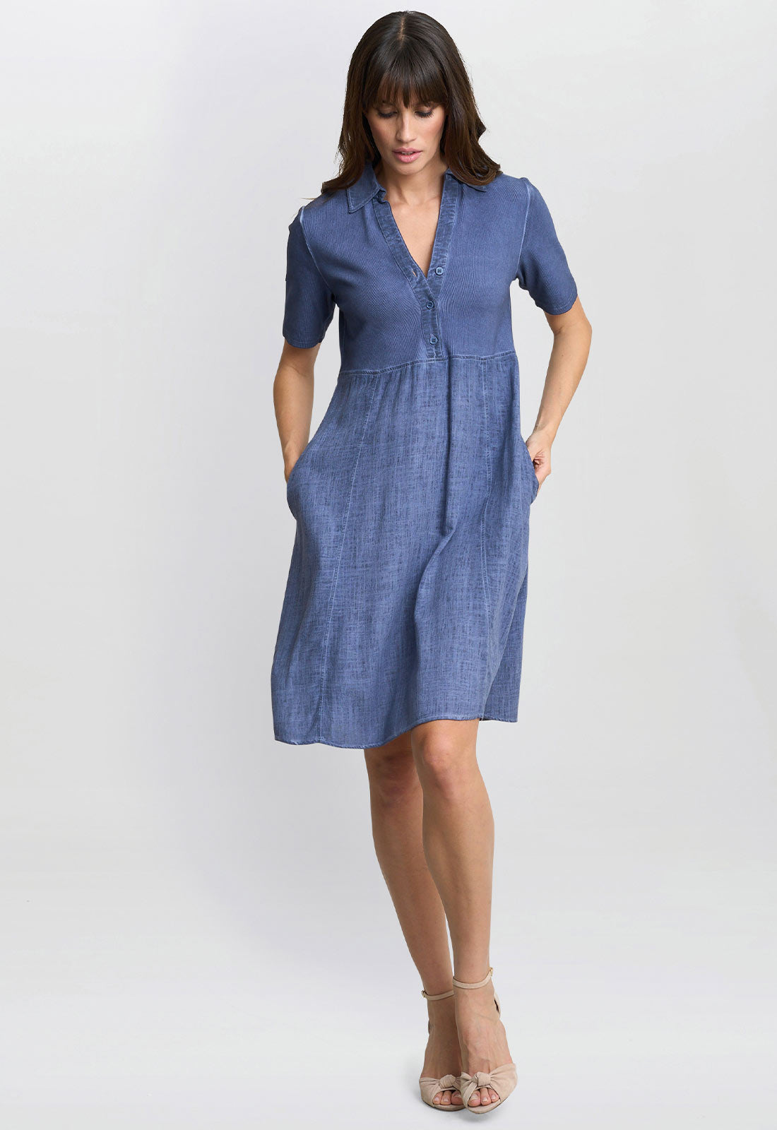 Gina Bacconi Blue Aaliyah Chambray Dress