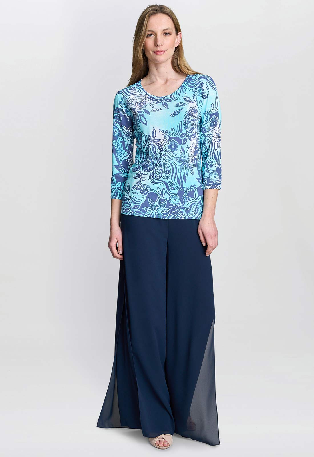Gina Bacconi Blue Vivien Lightweight Sweater With Diamante Detail