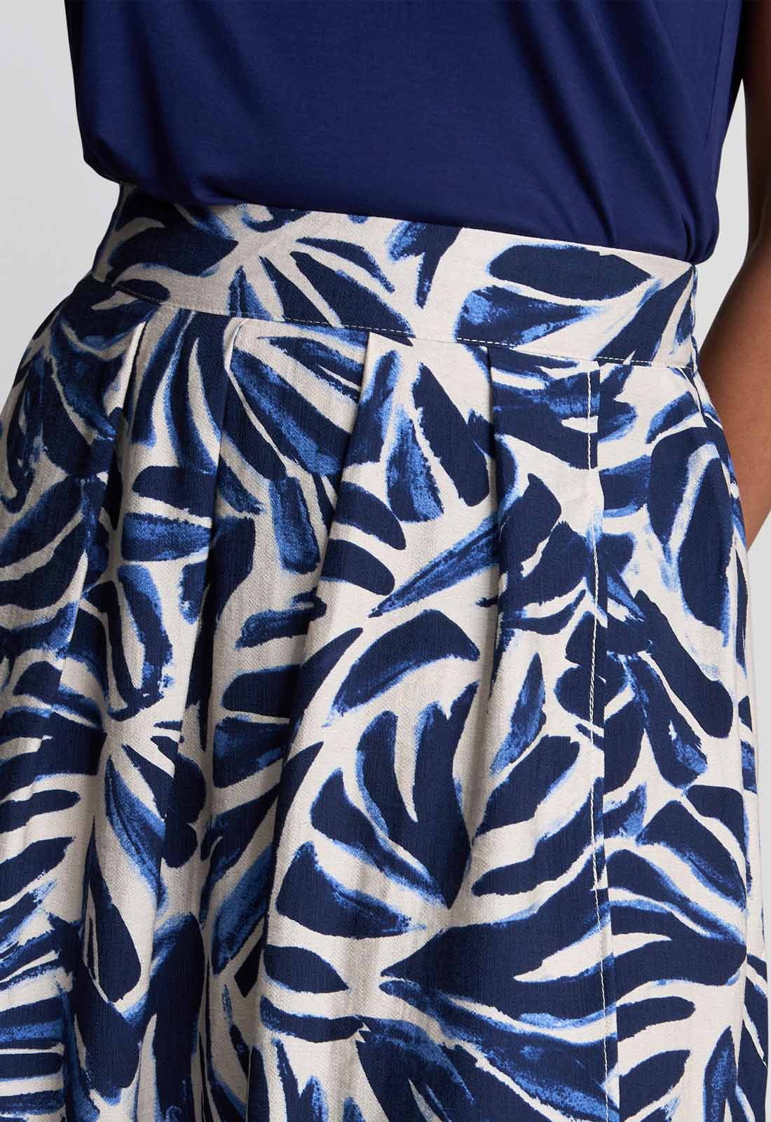 Gina Bacconi NAVY Enid Abstract Print Elastic Waist Skirt