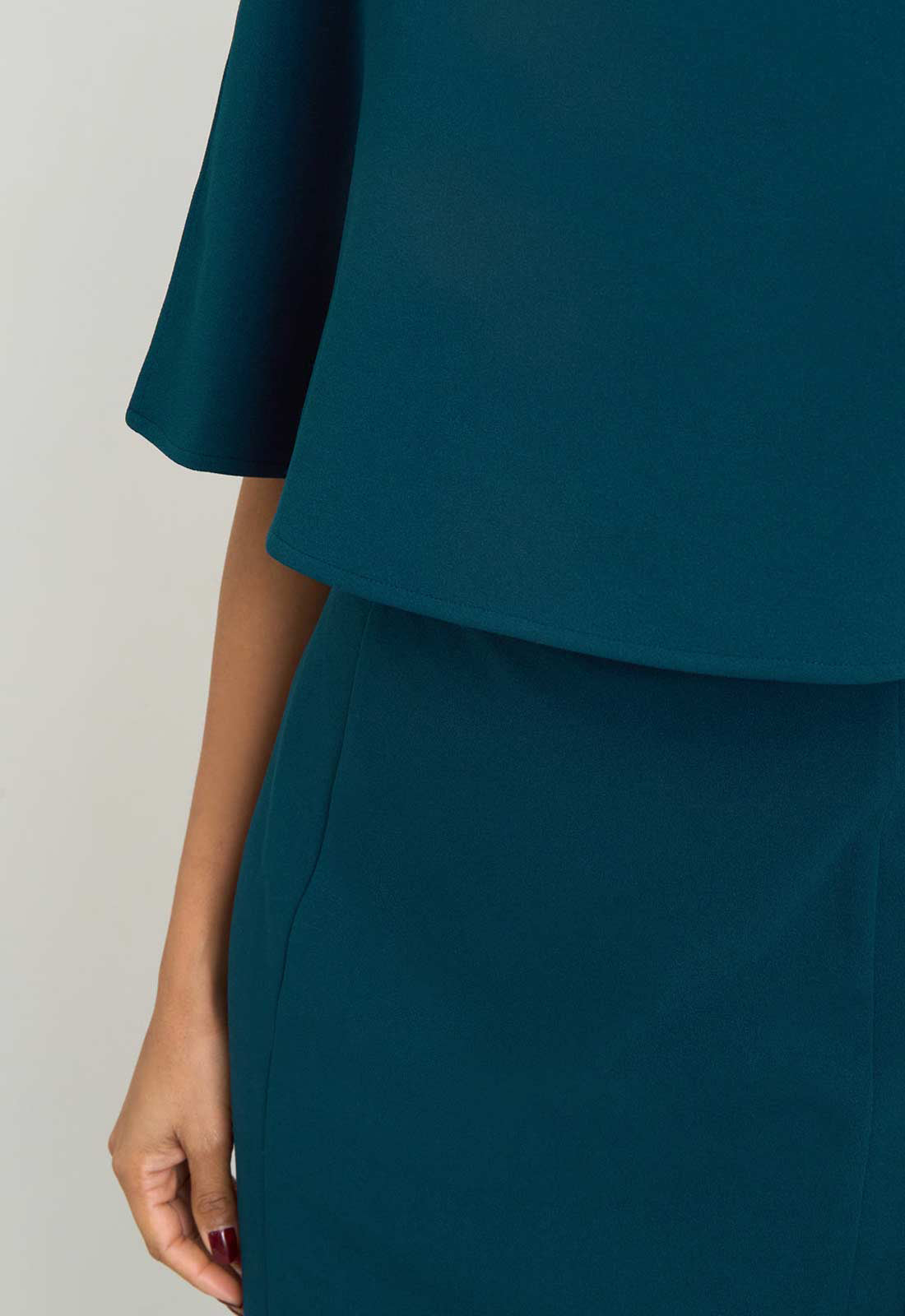 Gina Bacconi DARK GREEN Gillian Chiffon Cape Dress