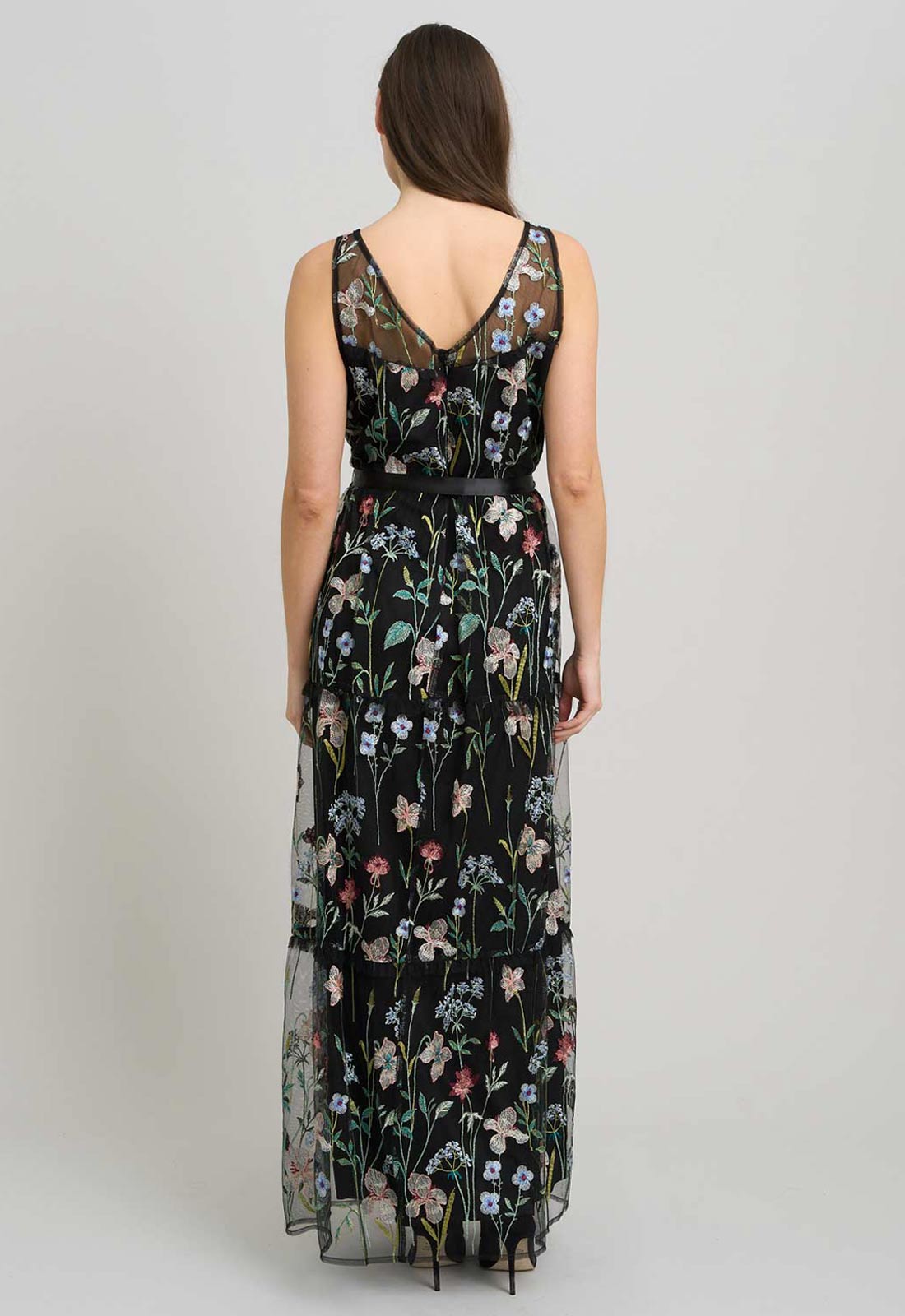 Gina Bacconi BLACK / MULTI Moira Embroidered Floral Maxi Dress