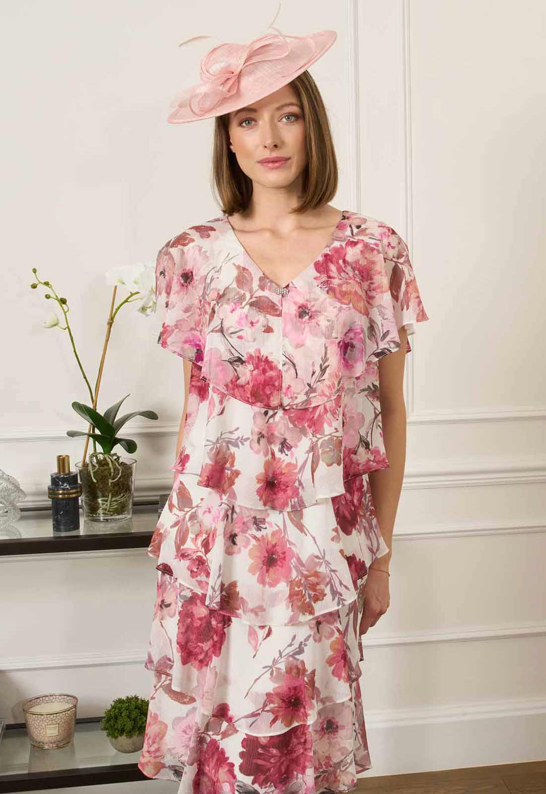Gina Bacconi PINK Rei Tiered Floral Dress