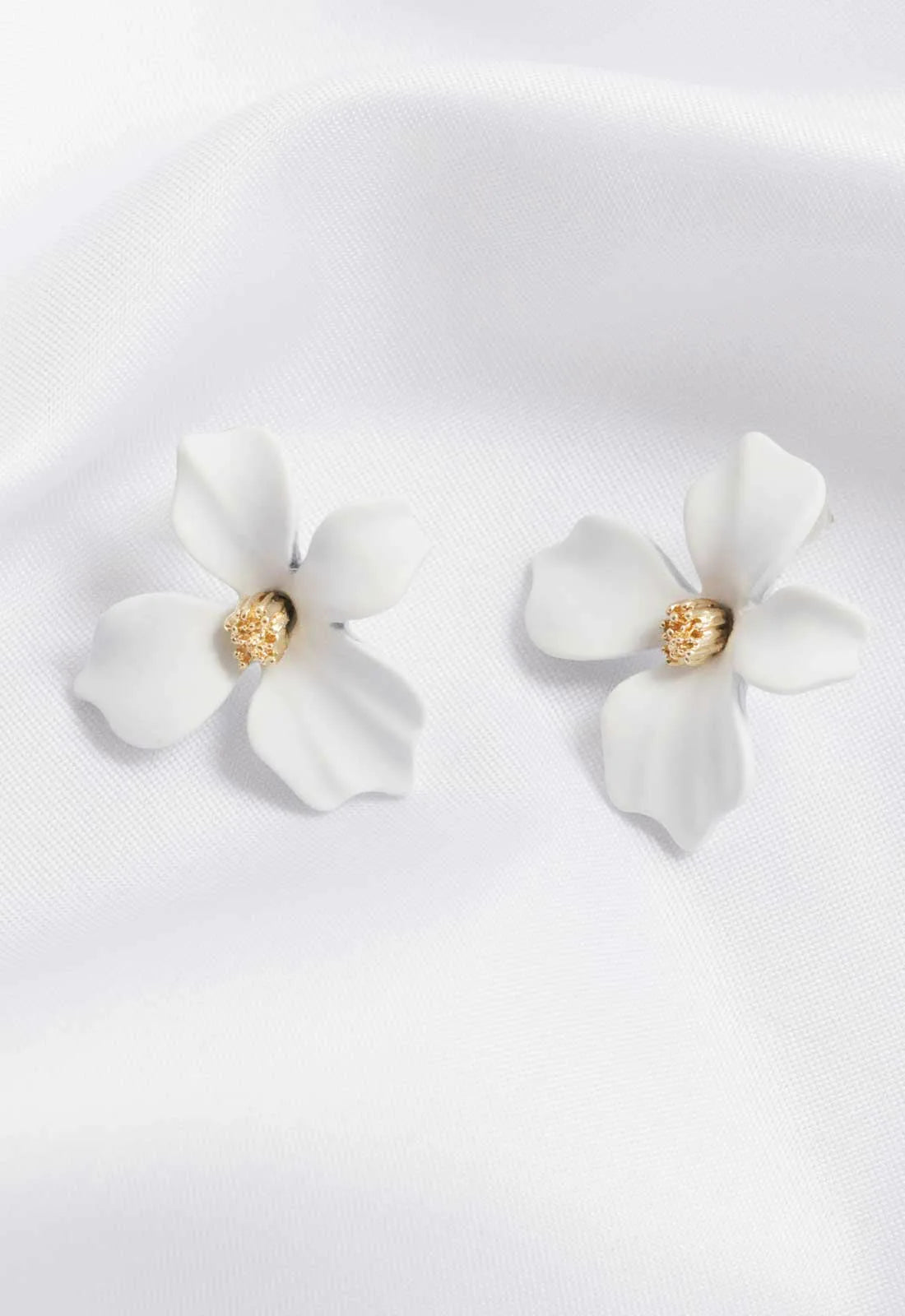 Always Chic White Flower Earrings-92106