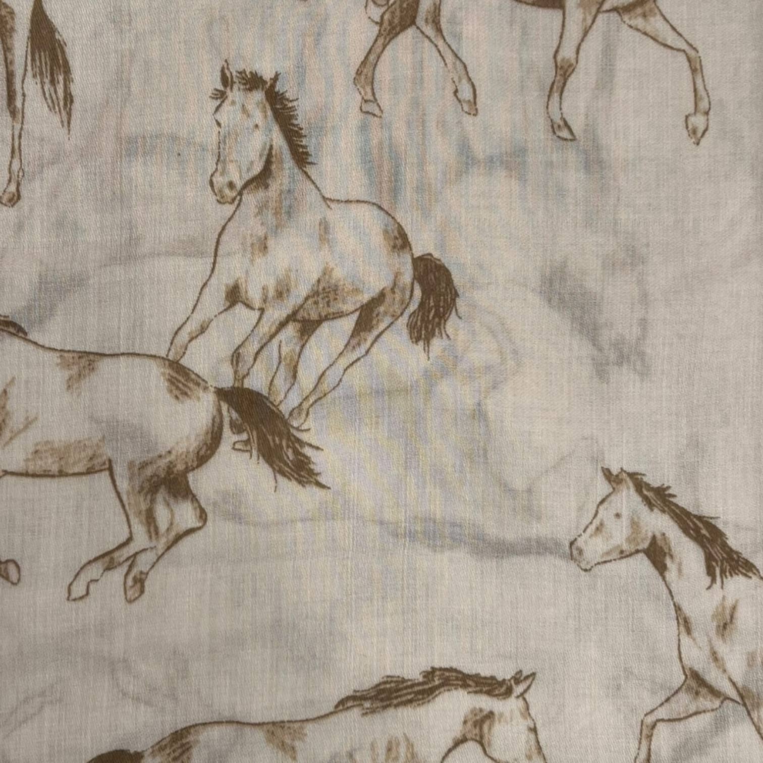 Soul Of Sita Horse Print On Solid Canvas: Burgundy