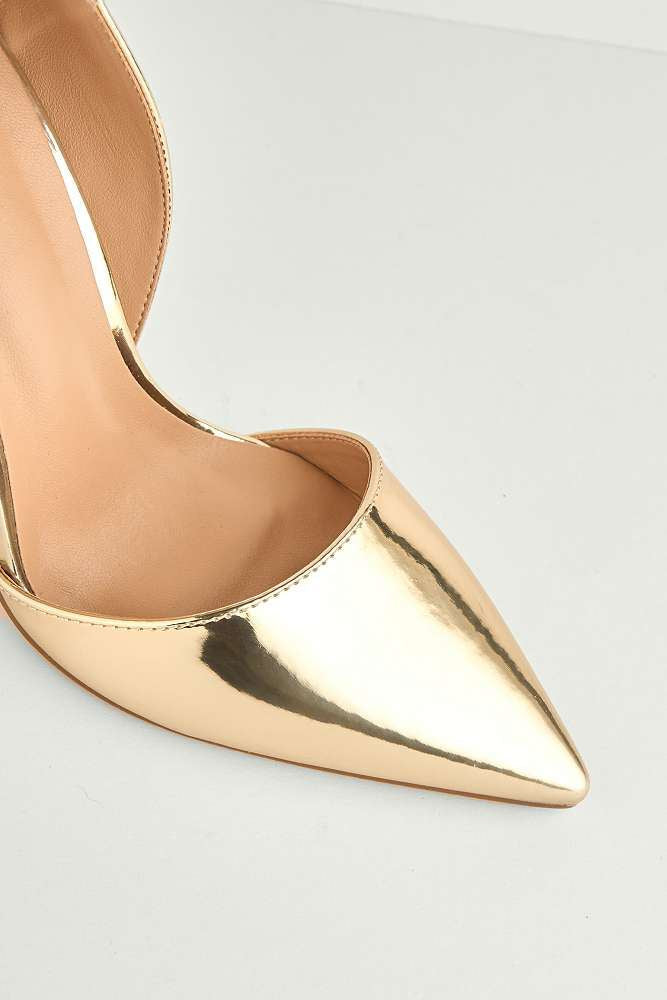 Milaya Cut-out Side Pointed Toe Court Shoes in Gold Metallic