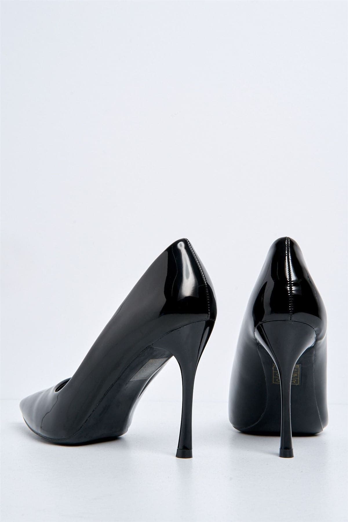 Miss Diva Gina Spool Heel Court Shoes in Black Patent