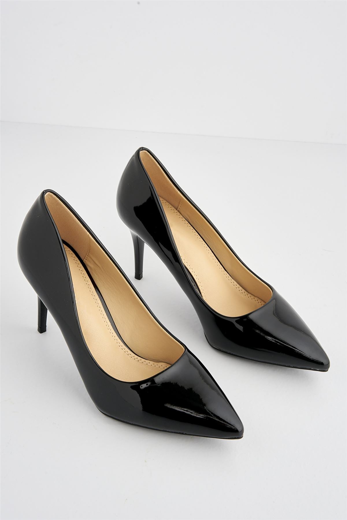 Miss Diva Ingrid Pointed Toe Court Heels in Black Patent