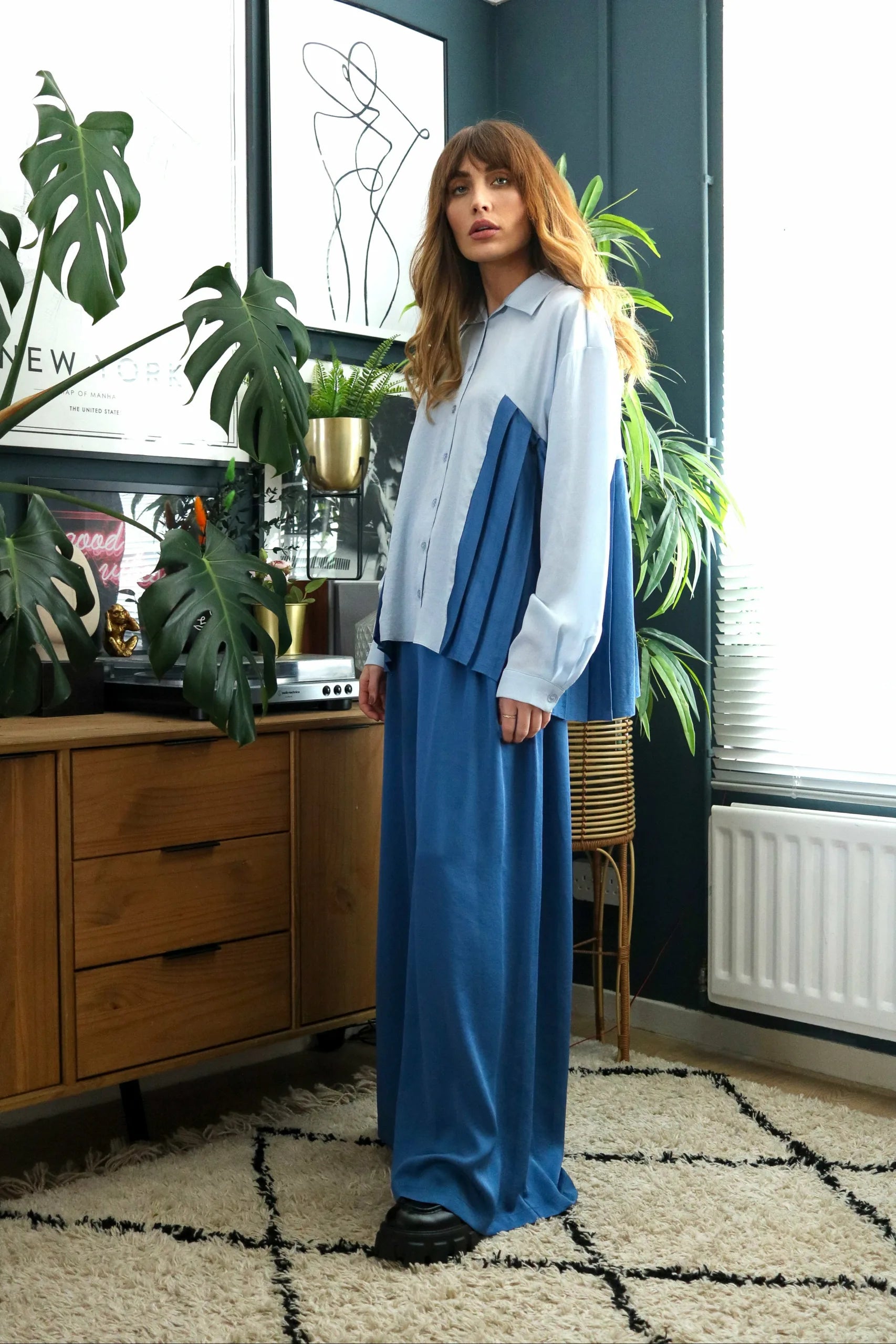 Josh And Nicol Sloane Pleated Trouser Set- Blue