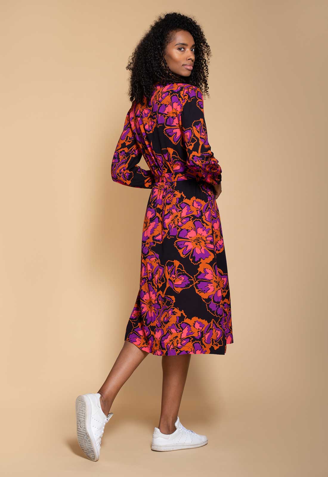 Hide the Label Black Acacia Print Midi Dress-114556