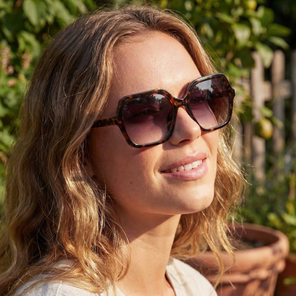 Oversized Tortoise Fashion Frame Sunglasses Set: ASSORTED