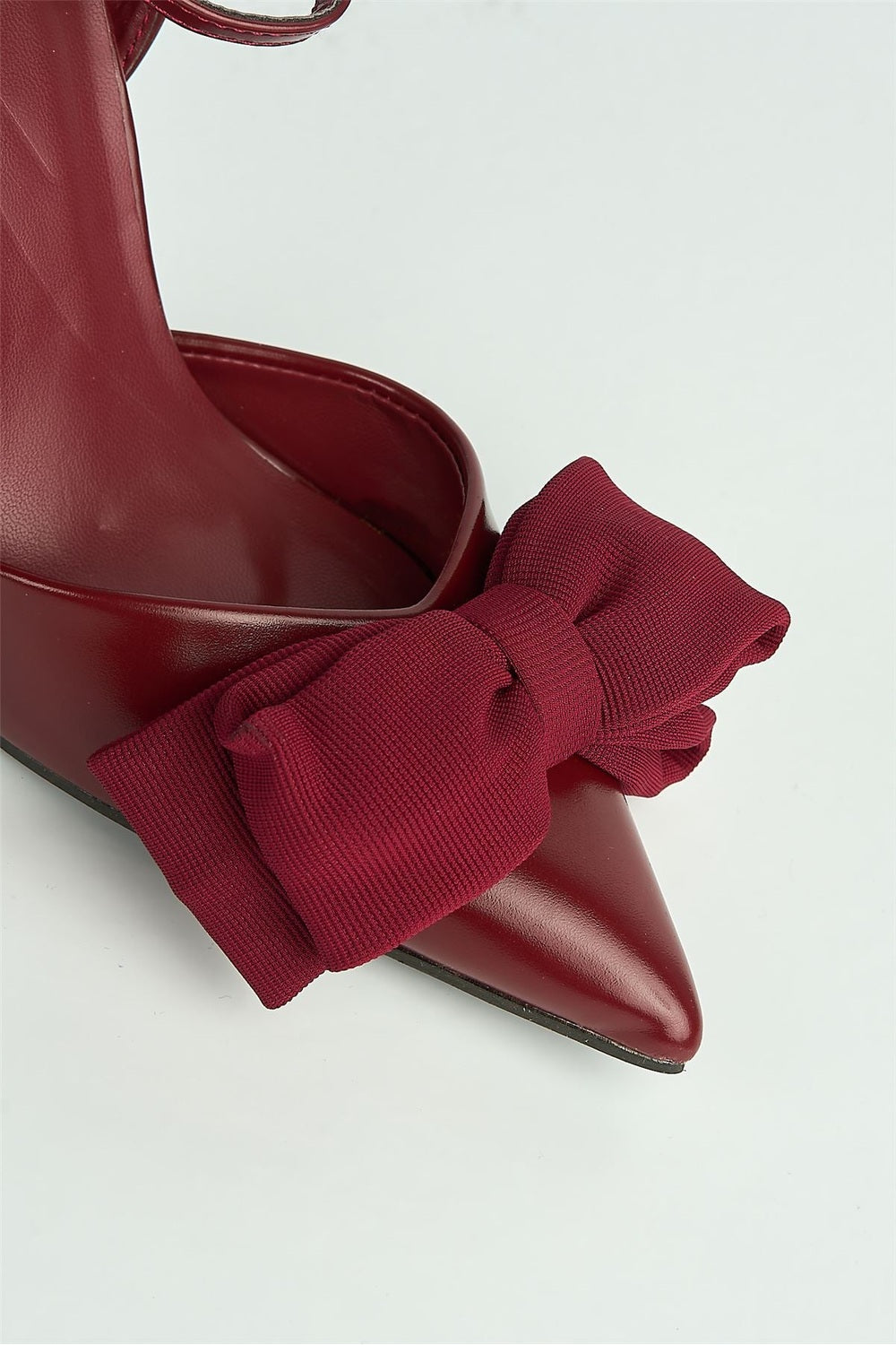 Alua Bow Detail Anklestrap Court Shoes in Wine