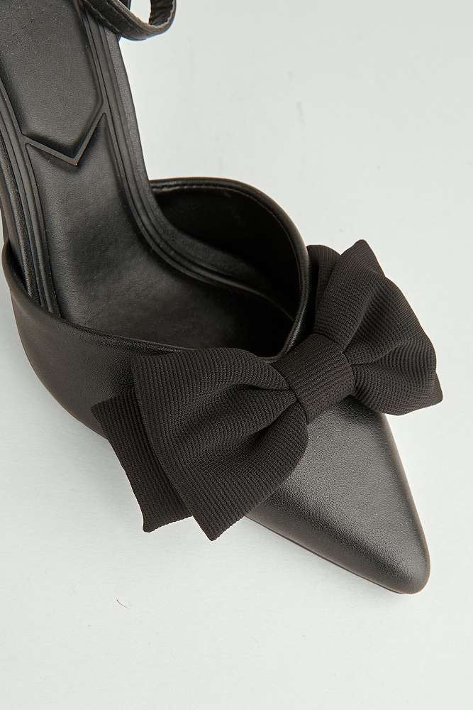 Alua Bow Detail Anklestrap Court Shoes in Black