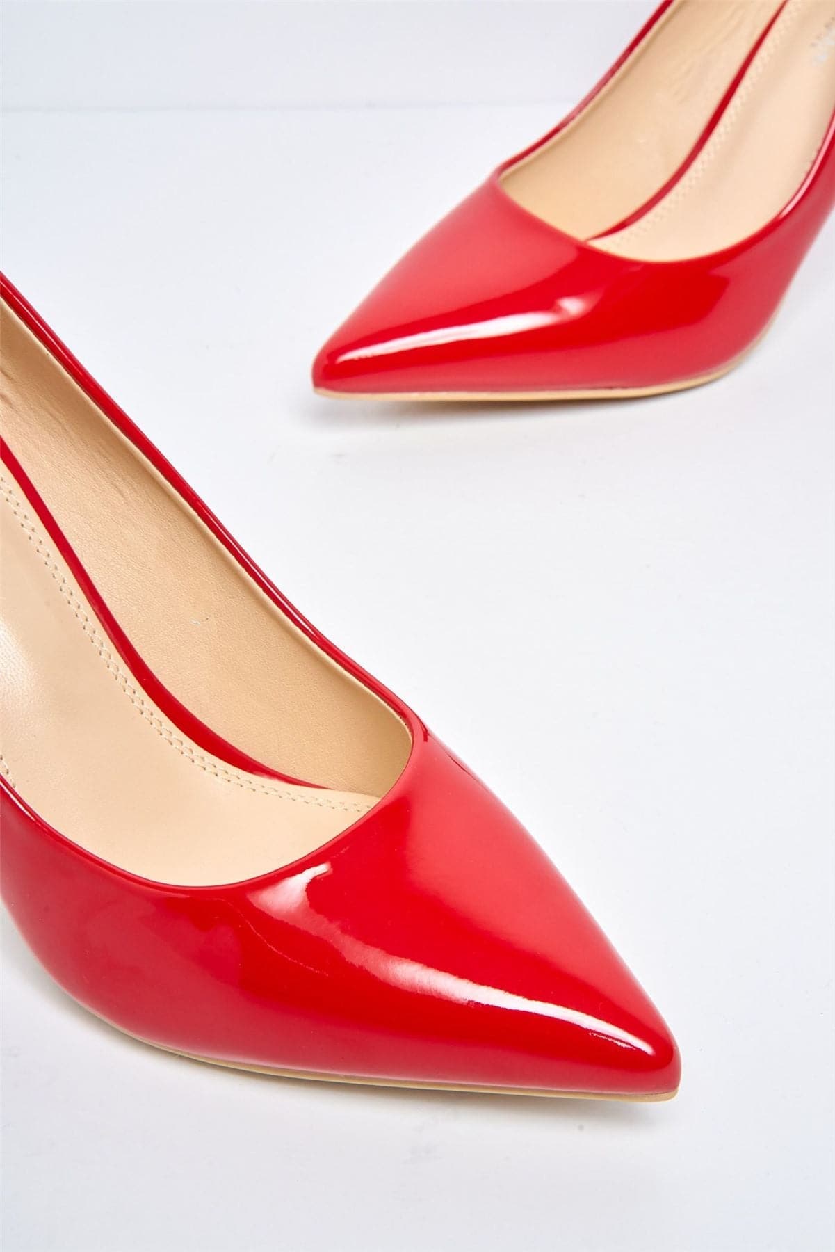 Miss Diva Ingrid Pointed Toe Court Heels in Red Patent