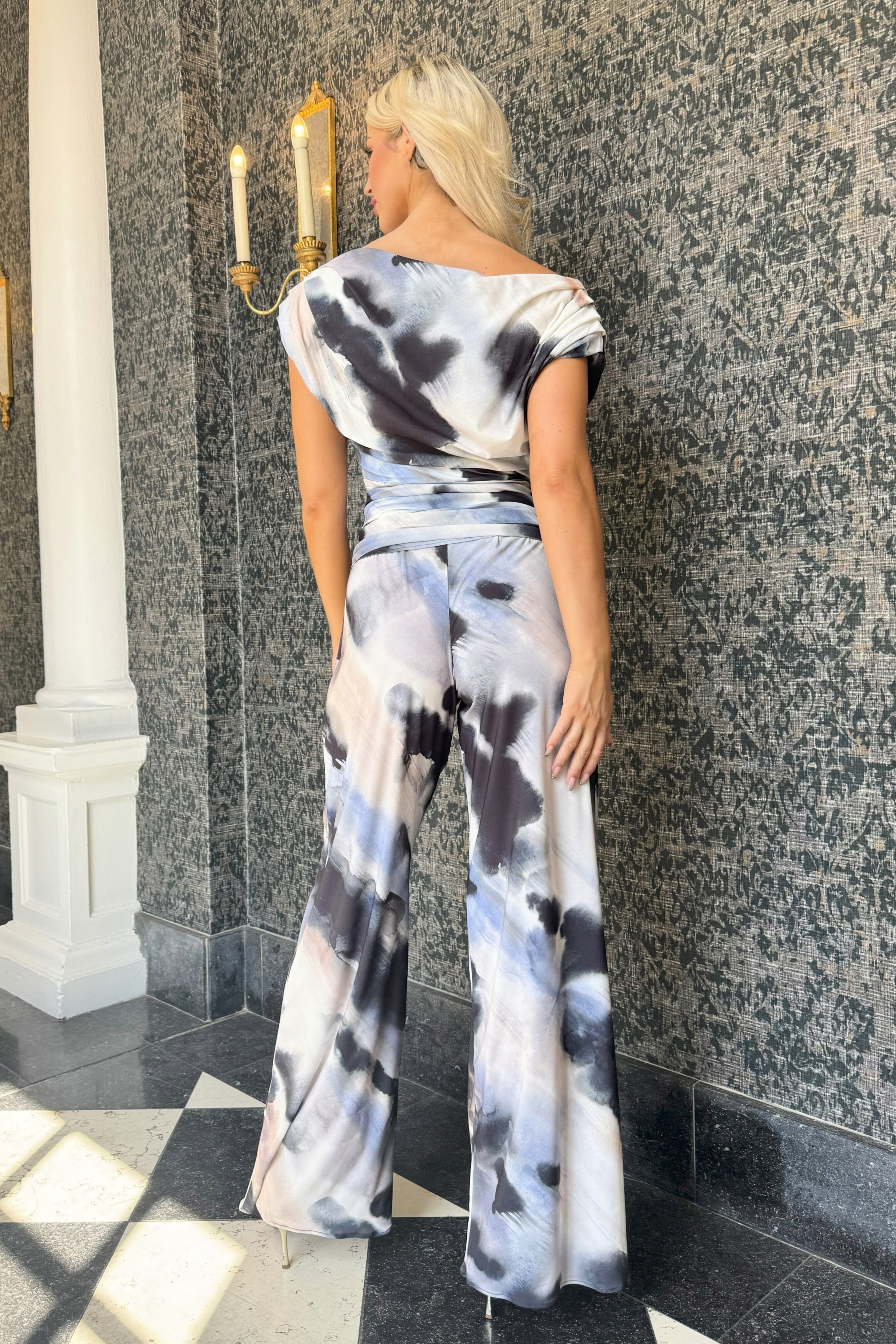 Atom Label Abstract Print Ss26 Carbon Jumpsuit