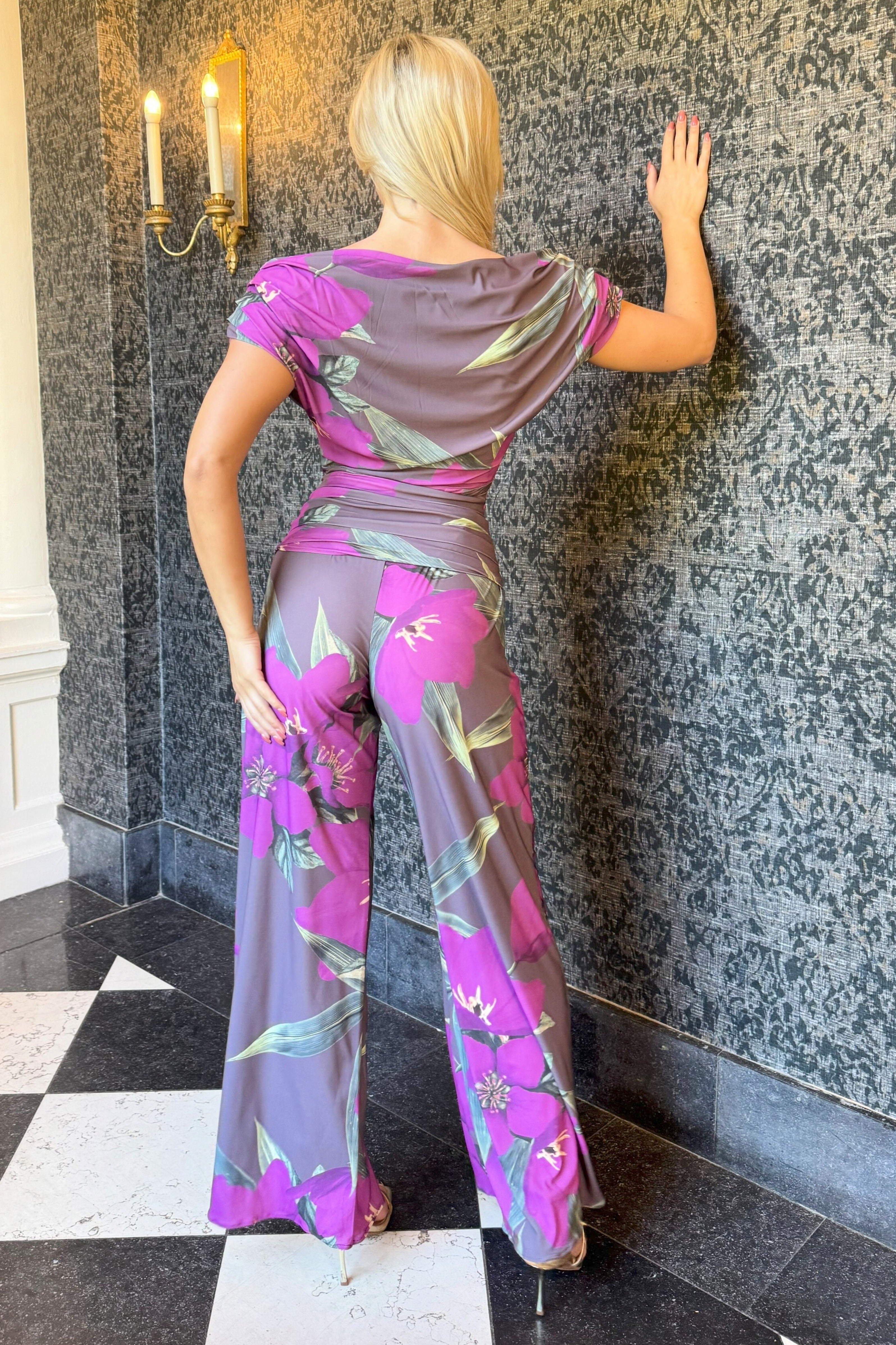Carbon jumpsuit in magenta lily print