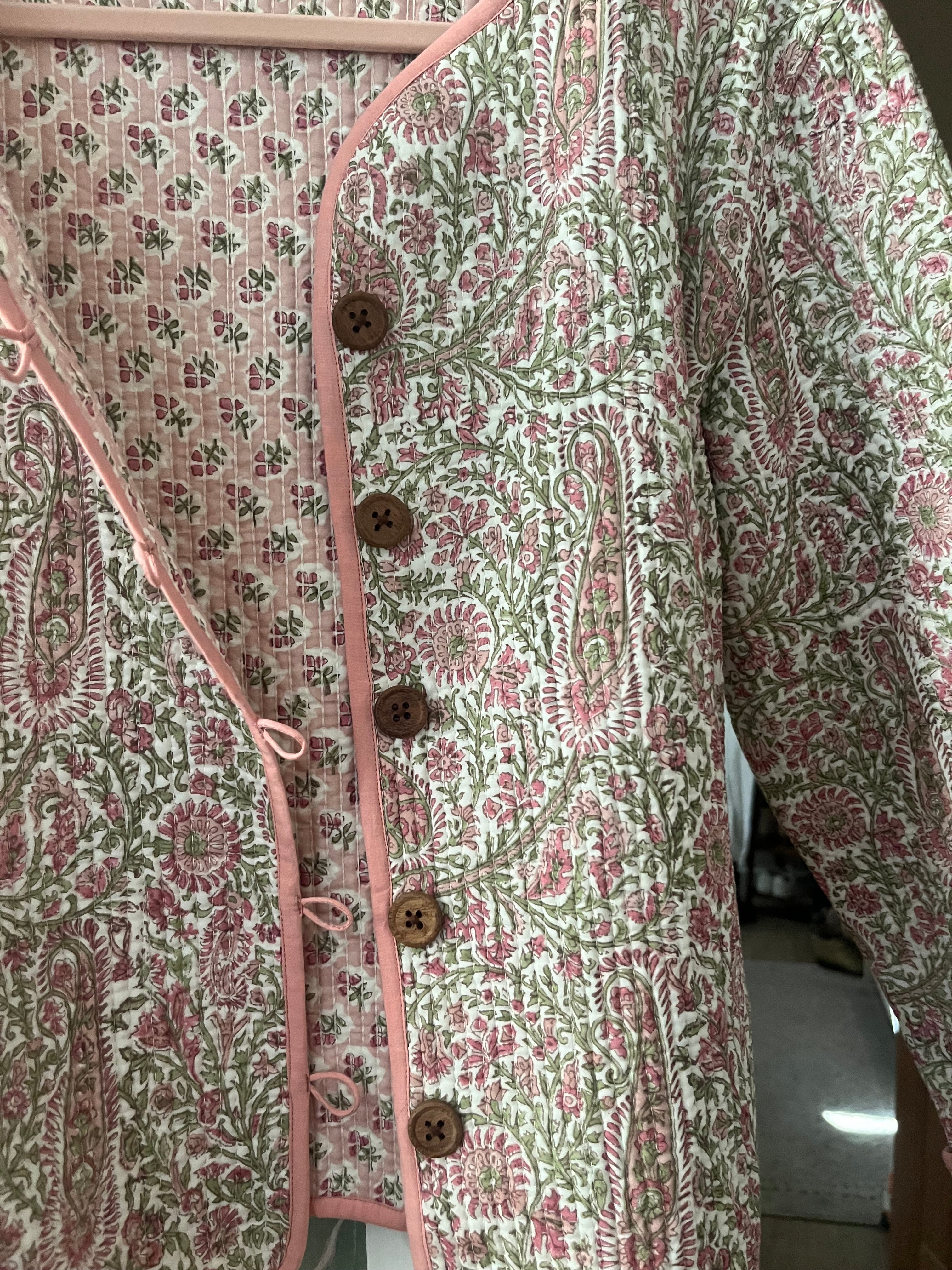 Soul Of Sita Pink/Green Floral Wood Block Printed Reversible Jacket With Wooden Buttons, 100% Cotton, Hand Printed By Amazingly Talented Artisans In Jaipur.