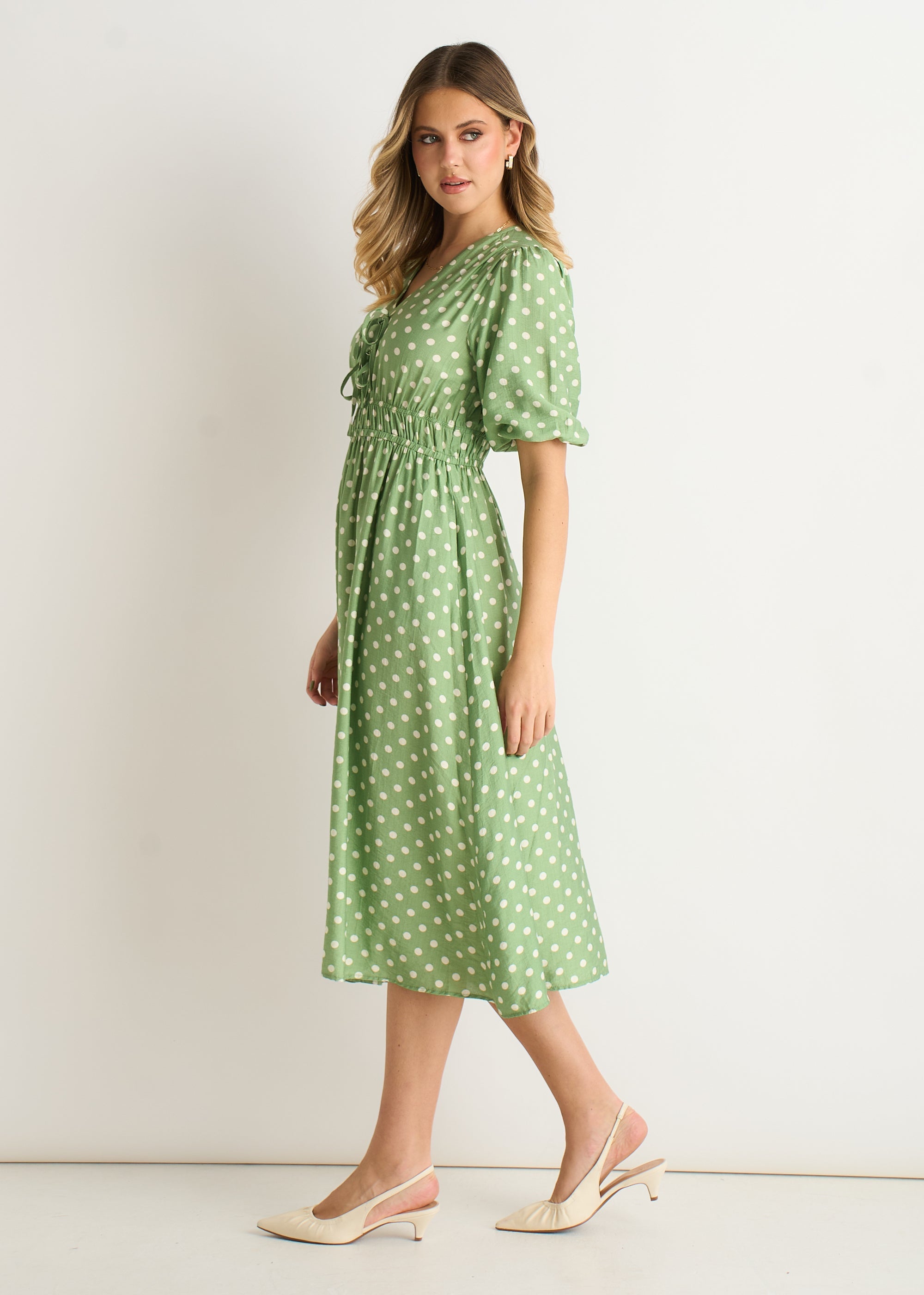 Gini London Sage Green Spot Print Shirred Waist Shift Midi Dress