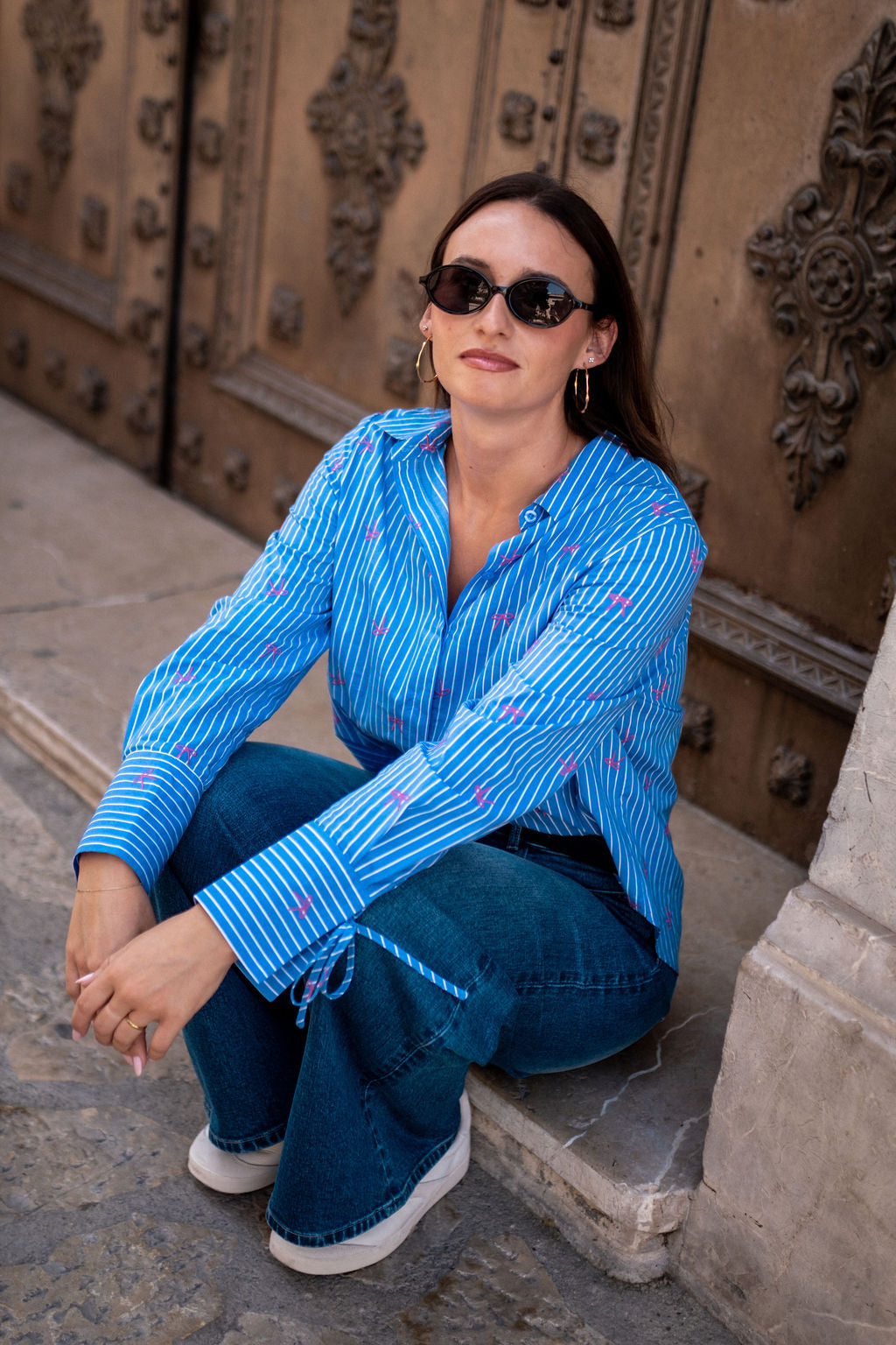 Gini London Blue Bow Embroidered Extreme Cuff Stripe Shirt