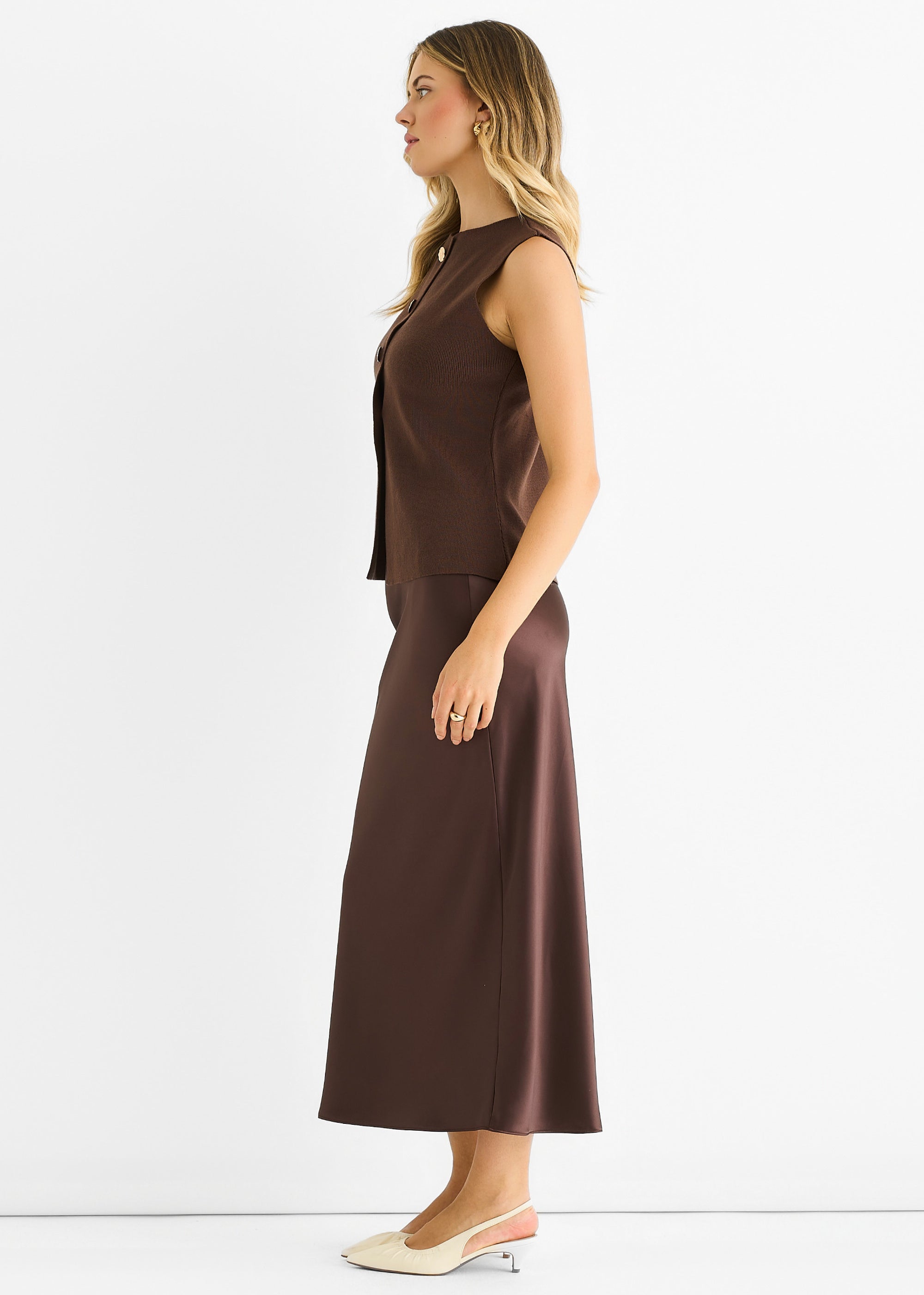 Gini London Chocolate Button Front Compact Knit Waistcoat