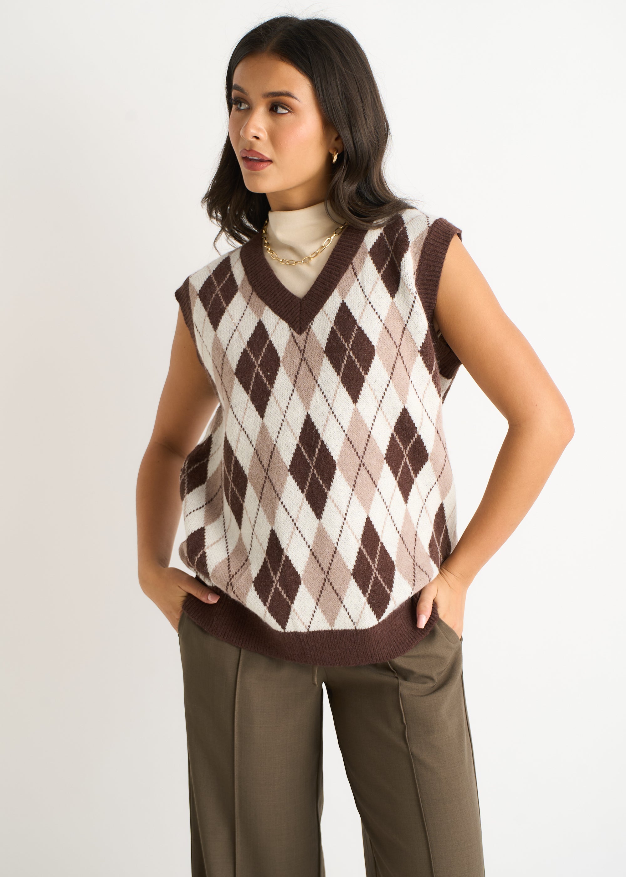 Gini London Chocolate Argyle Knit Vest Jumper