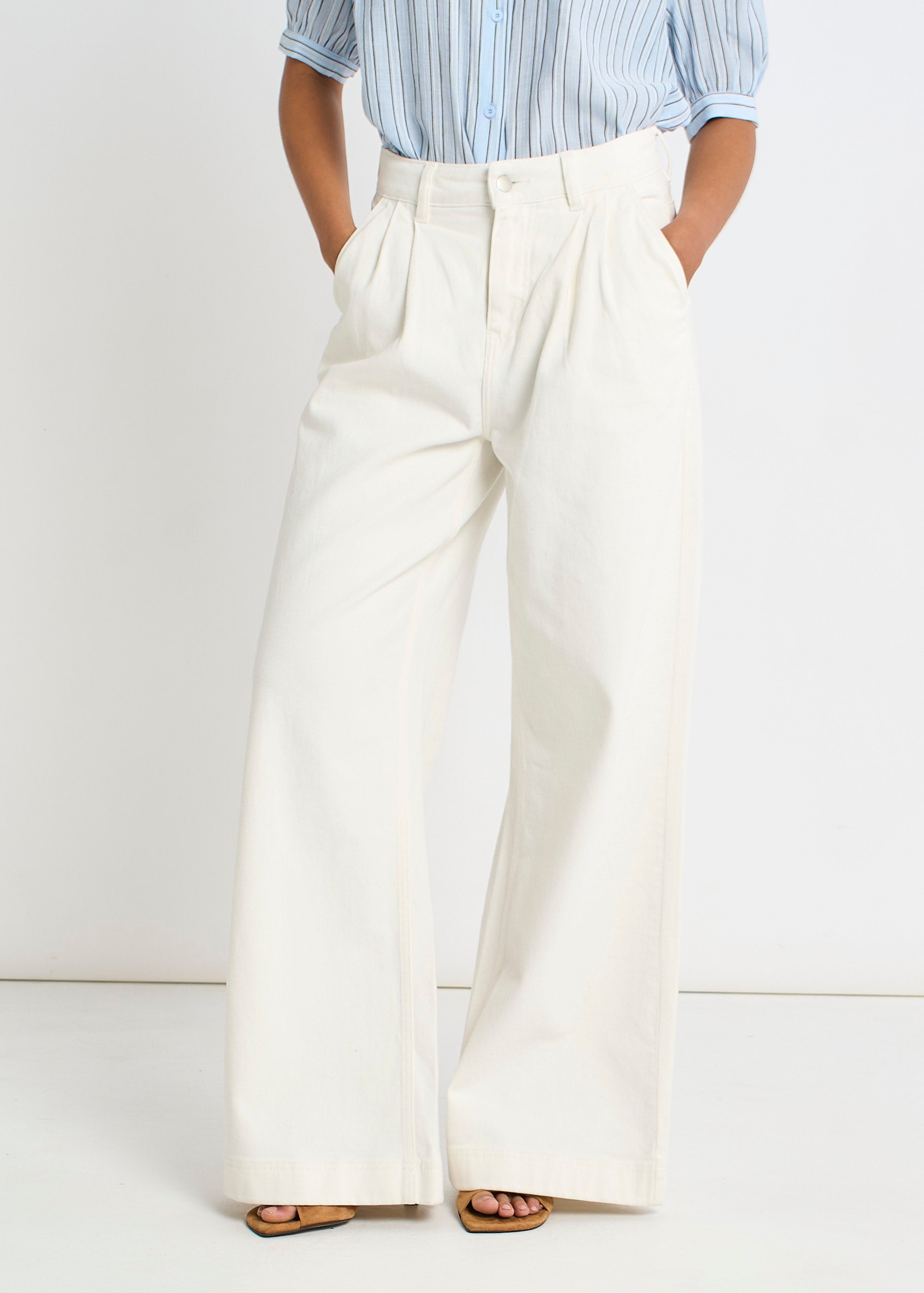 Gini London Off White Pleat Wide Leg Jean