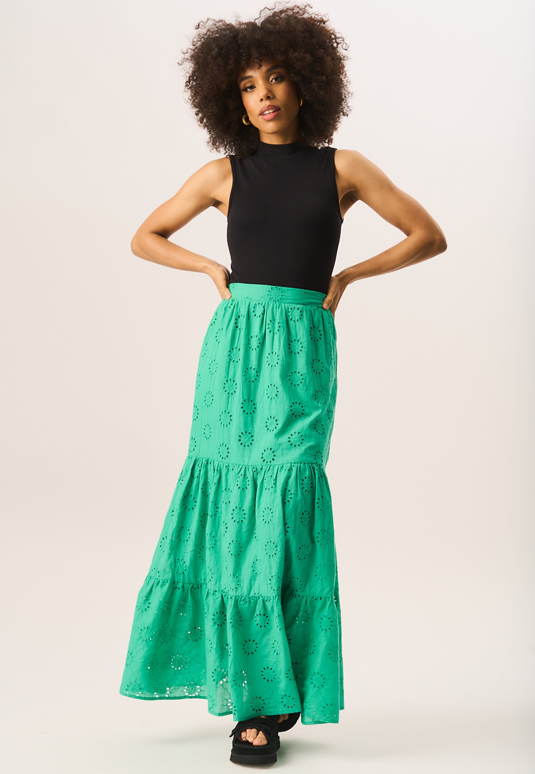 GL931GreenFront - Gini London 