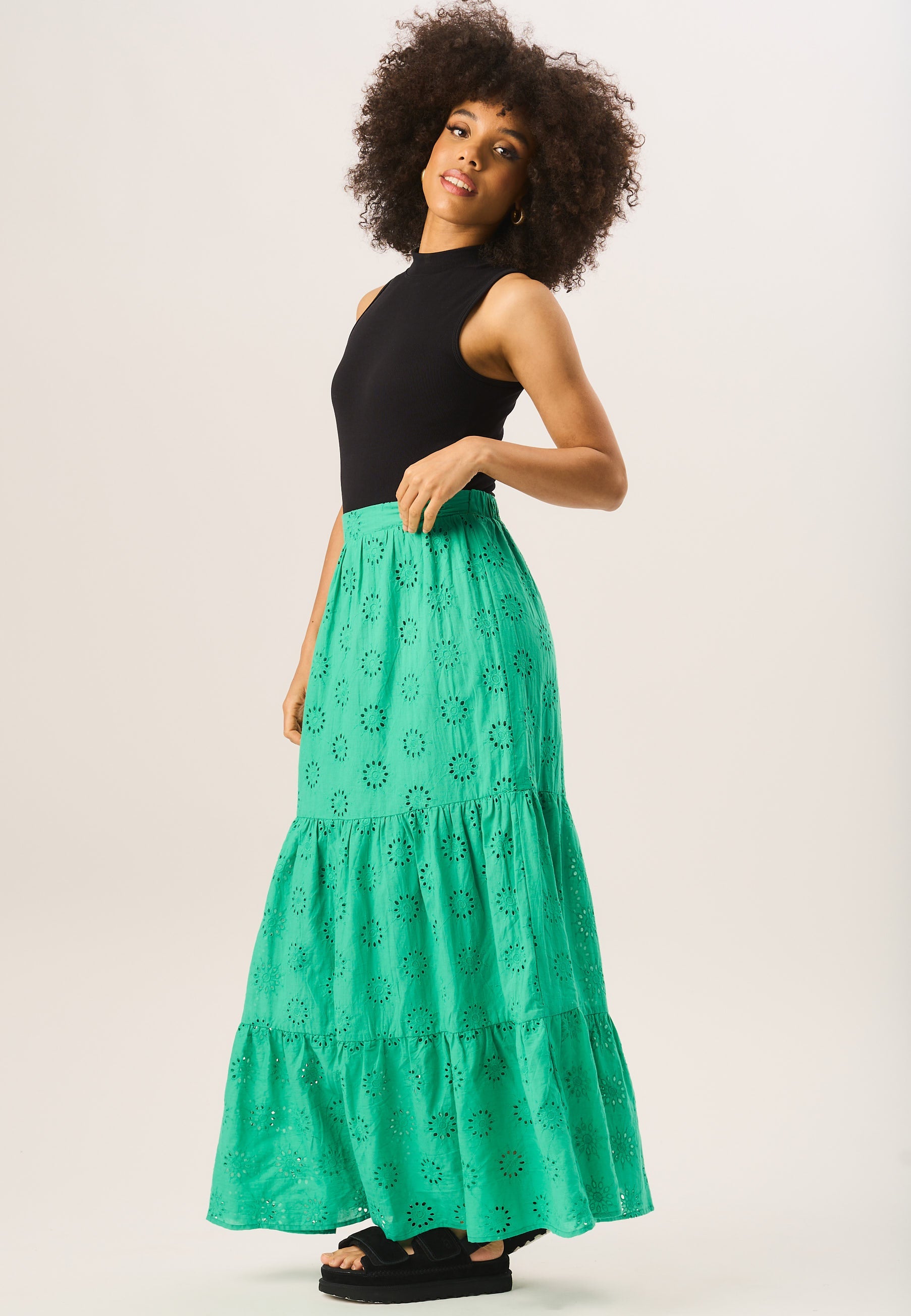 GL931GreenSide02 - Gini London 