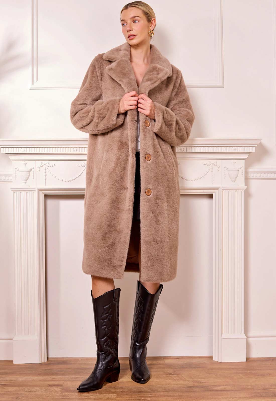 Angeleye Coffee Long Cream Faux Fur Coat