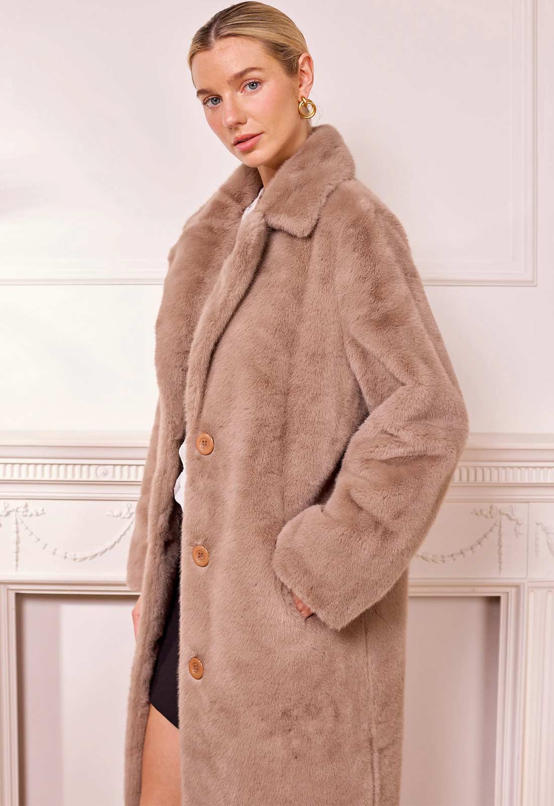 Angeleye Coffee Long Cream Faux Fur Coat