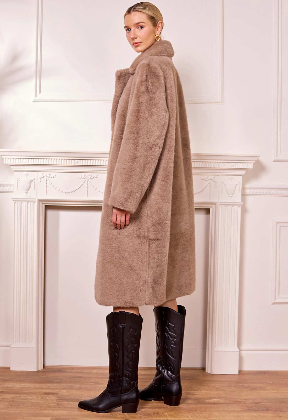 Angeleye Coffee Long Cream Faux Fur Coat