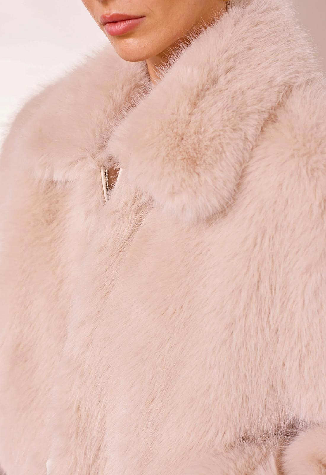AngelEye Cream Short Faux Fur Coat with Zip
