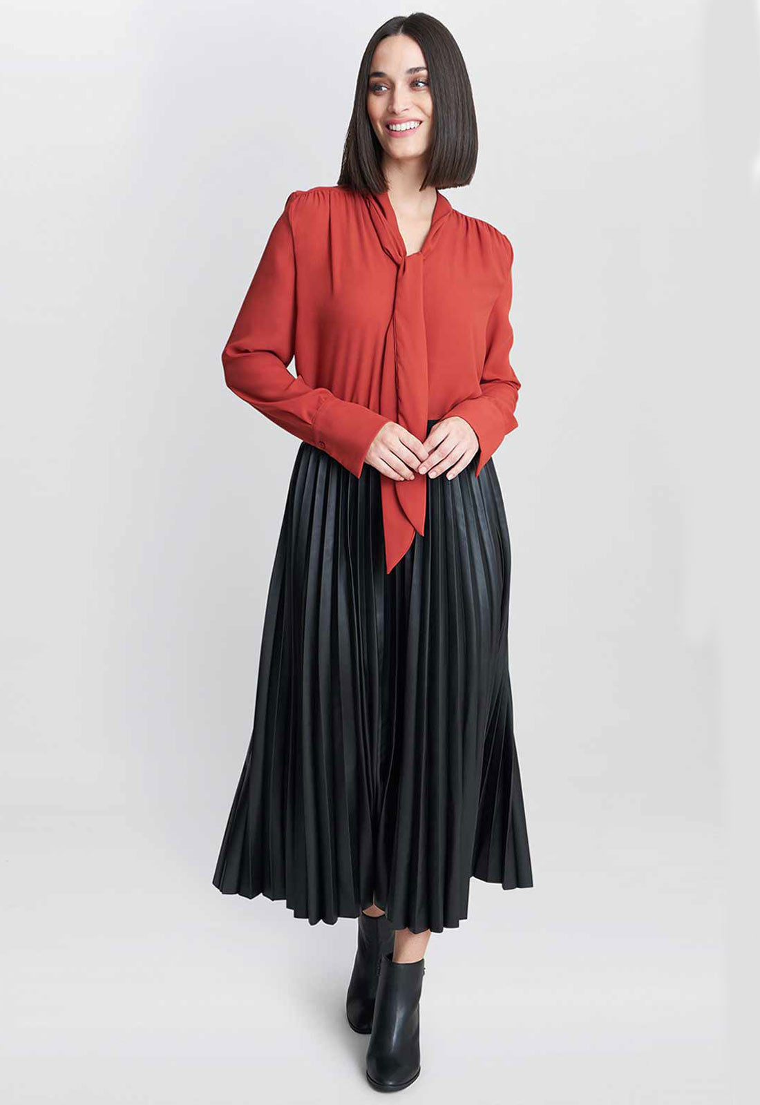 Gina Bacconi Tatiana Pleated Pu Skirt