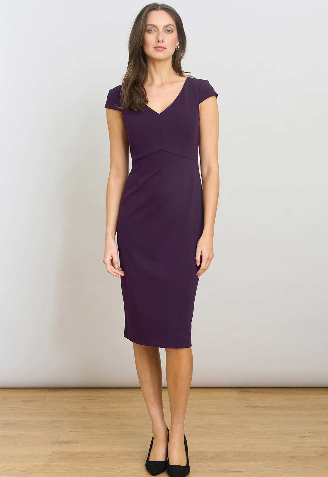 Gina Bacconi AUBERGINE Gilda Sheath Dress