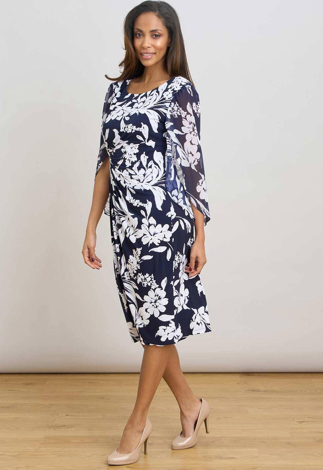 Gina Bacconi NAVY / WHITE Harmony Floral Print Dress
