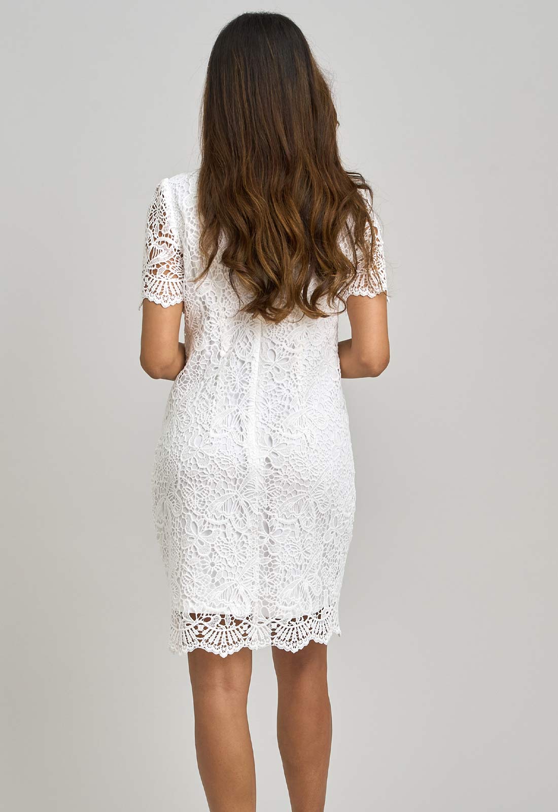 Gina Bacconi WHITE Reid Lace Shift Dress