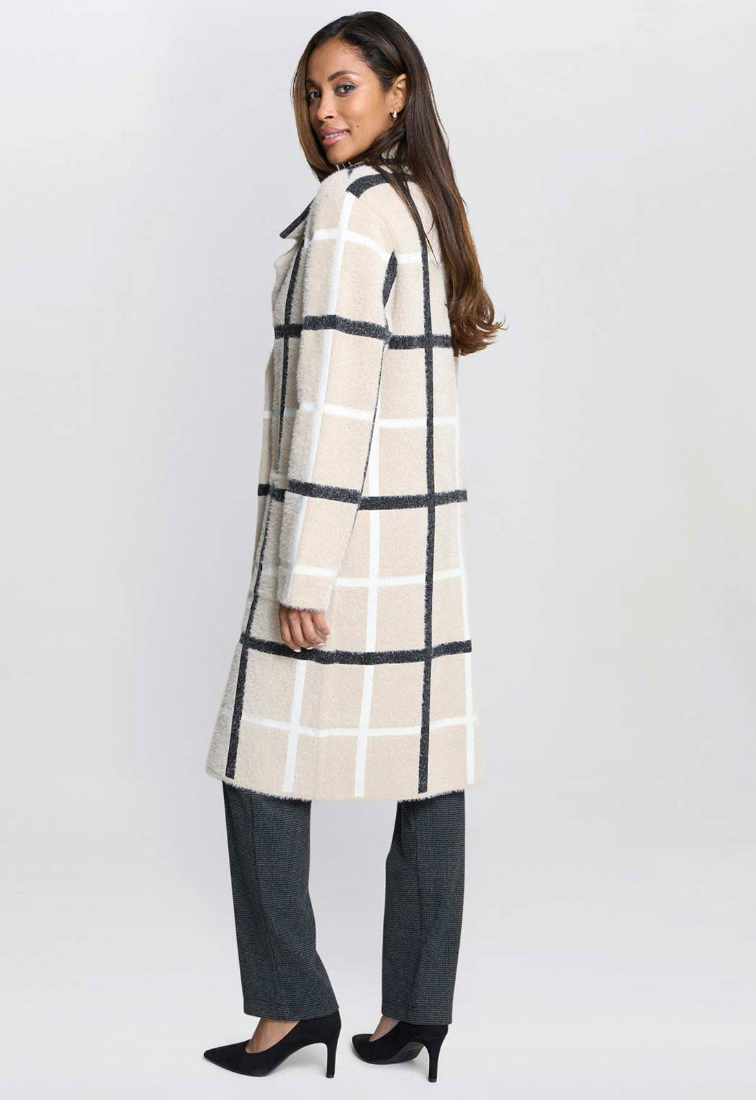 Gina Bacconi Black / Beige Winslet Checked Coat