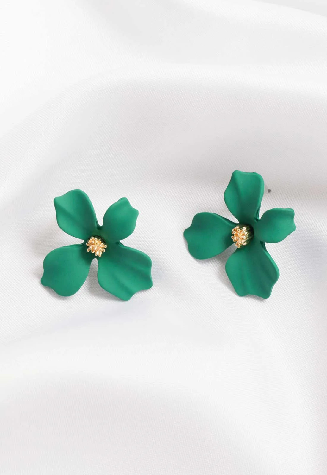 Always Chic Green Flower Earrings-92094
