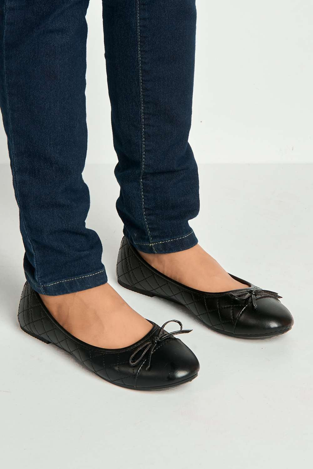 Miss Diva Black Arrica Bow Detail Flat Pumps